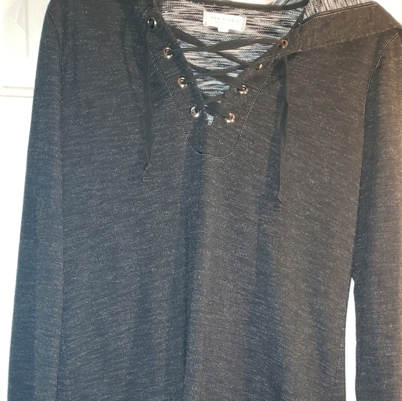 𝅺max Studio Weekend sweatshirt - Picture 2 of 4